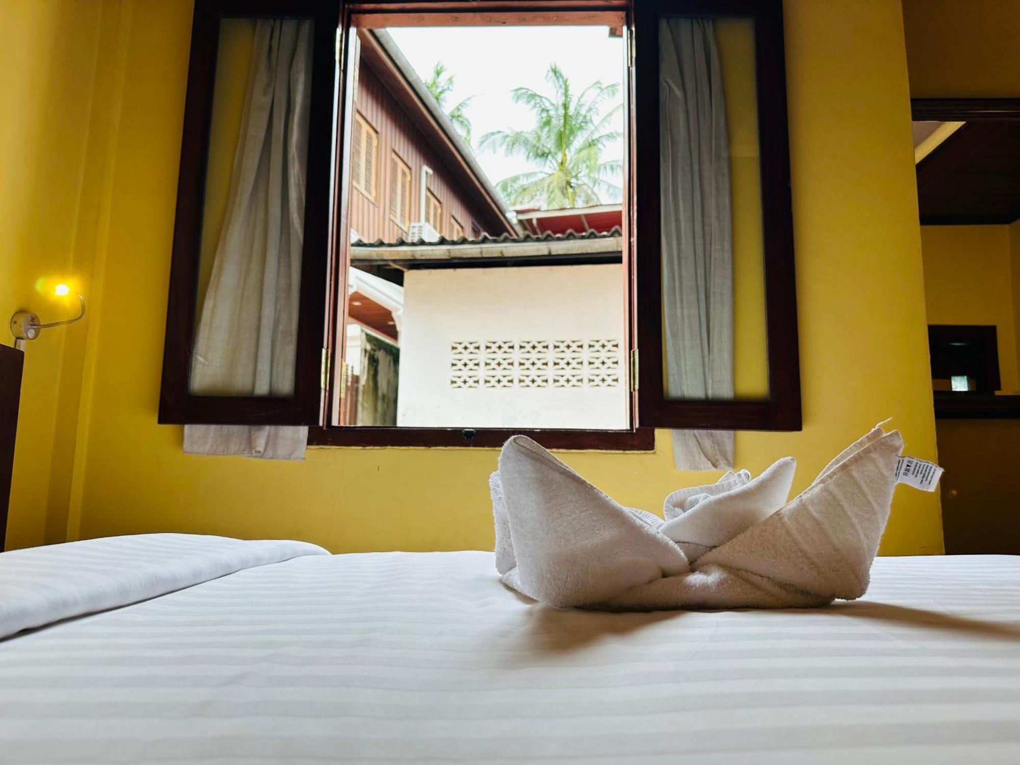 Villa Phonethip Mekong Riverside ルアンパバーン エクステリア 写真