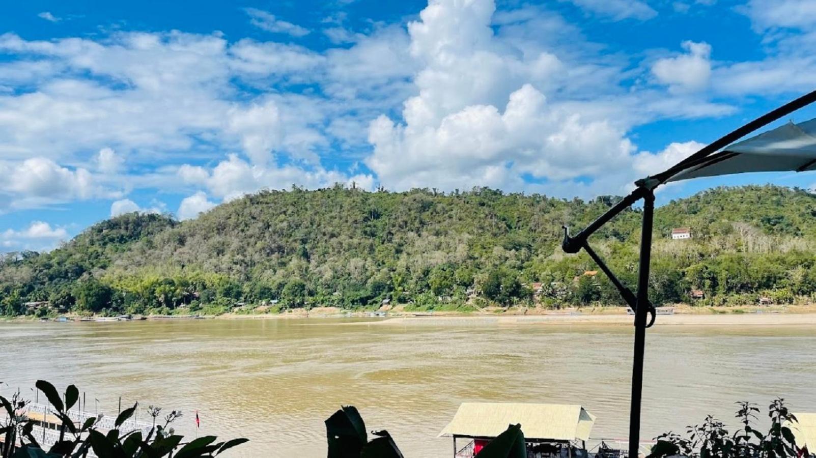 Villa Phonethip Mekong Riverside ルアンパバーン エクステリア 写真