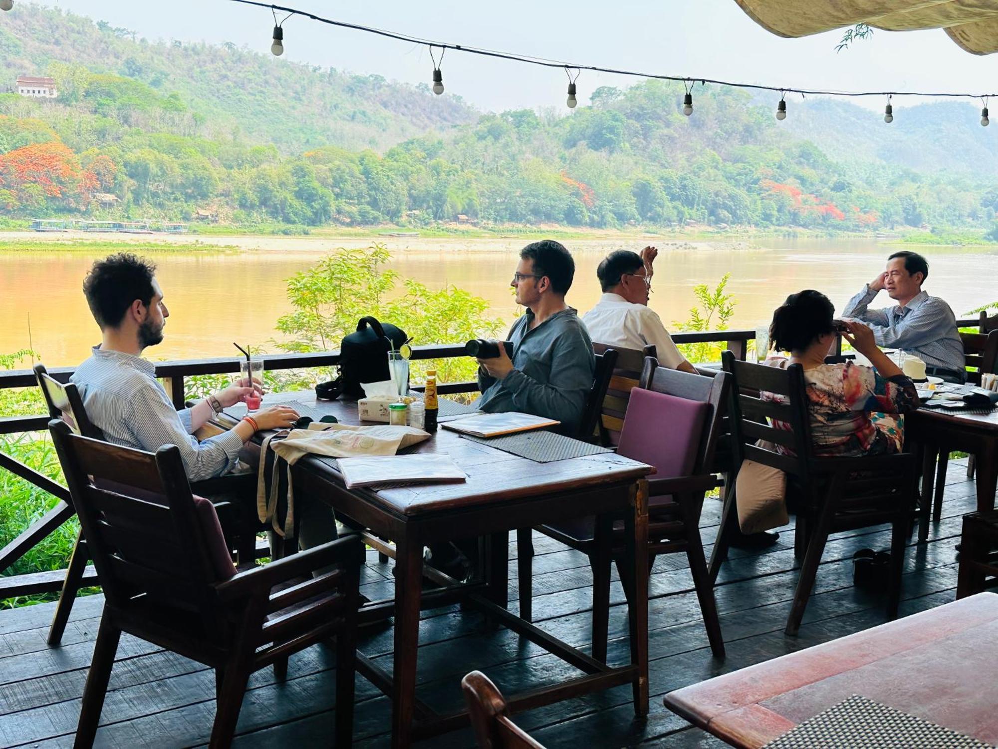 Villa Phonethip Mekong Riverside ルアンパバーン エクステリア 写真