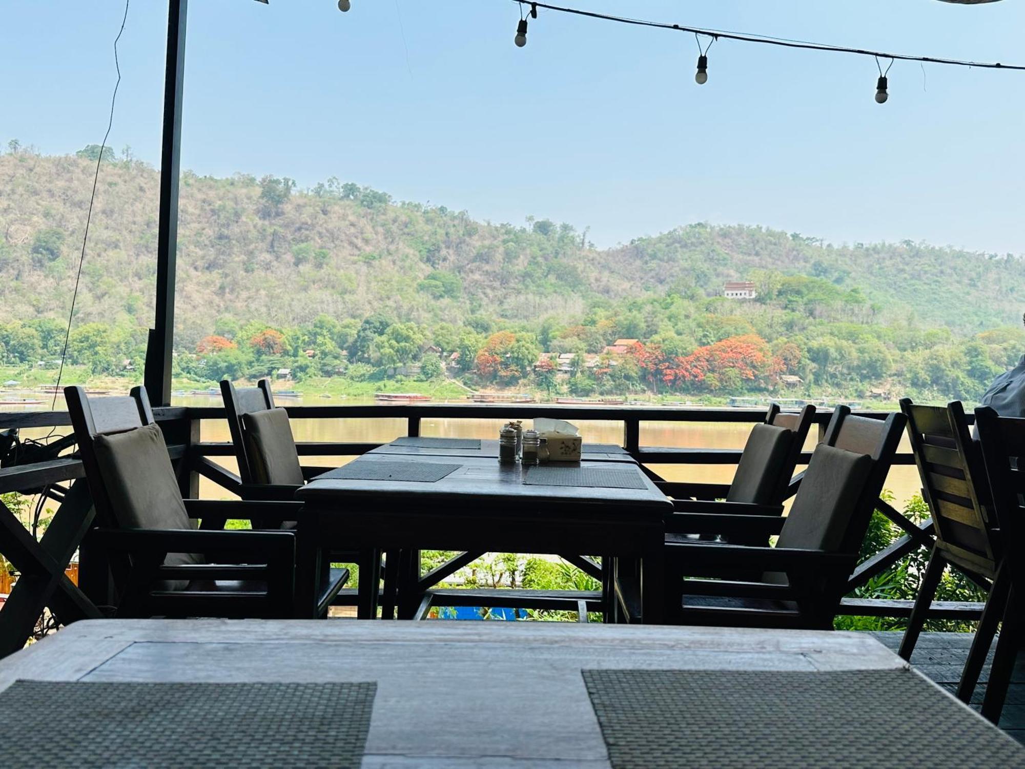 Villa Phonethip Mekong Riverside ルアンパバーン エクステリア 写真